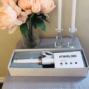 SOLD T3 Twirl 360 Flawless Curls